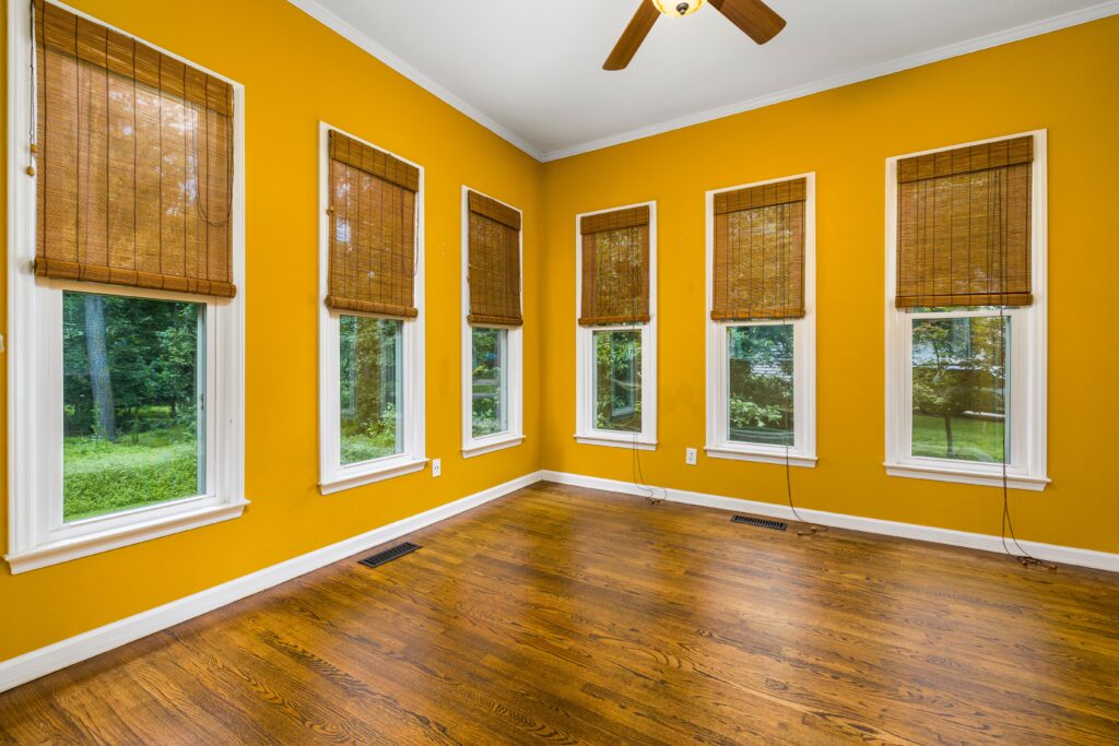 residential vs commercial window contractors